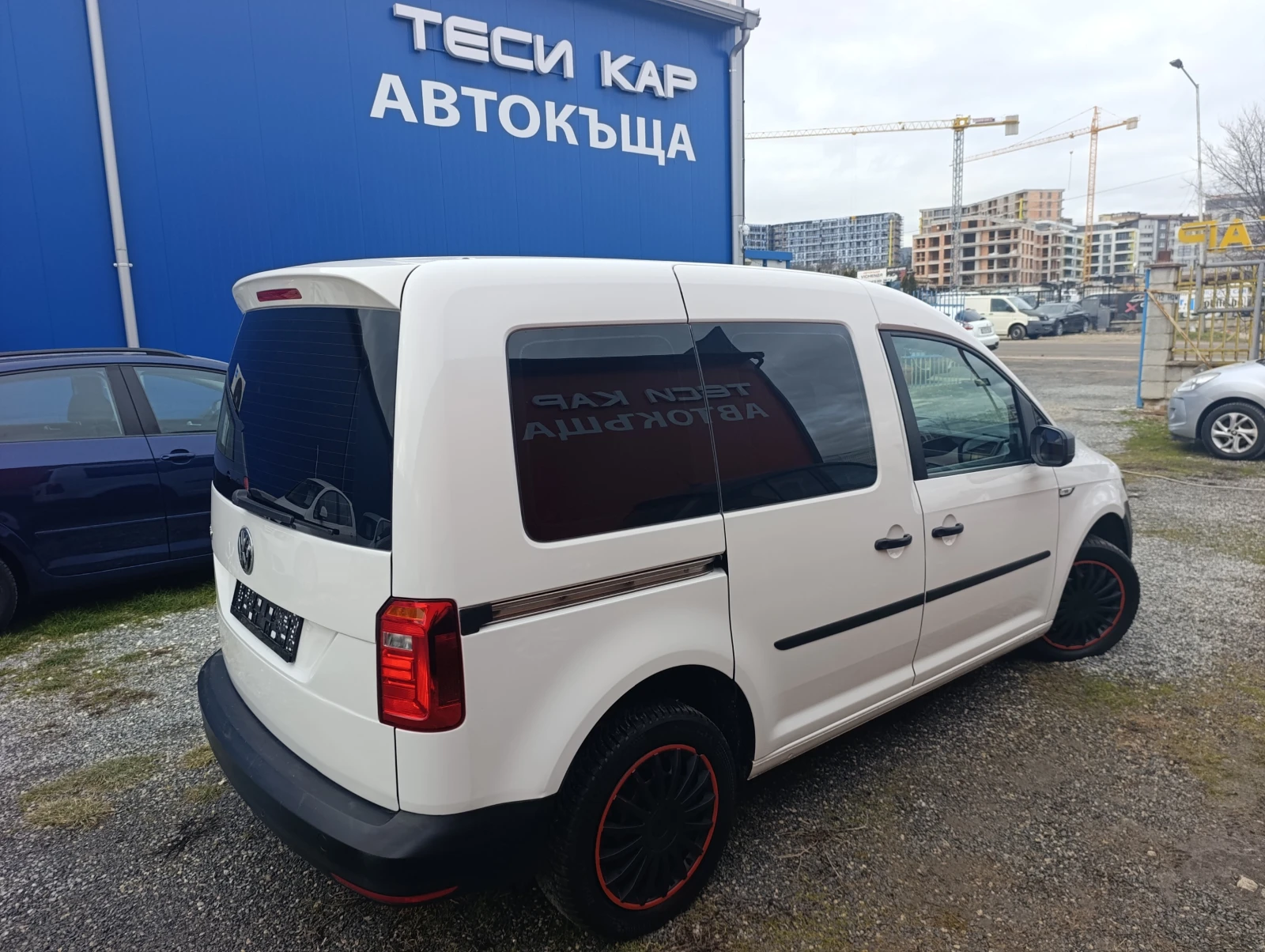 VW Caddy 1.4 TSI 130к.с. - изображение 2