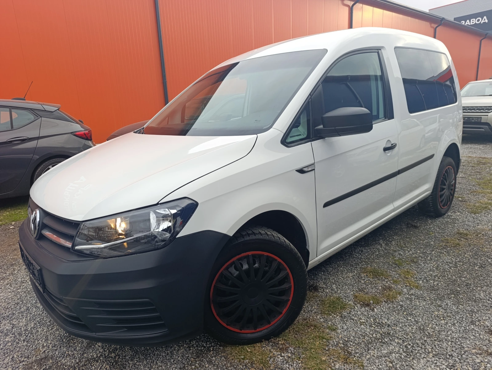 VW Caddy 1.4 TSI 130к.с. - изображение 3