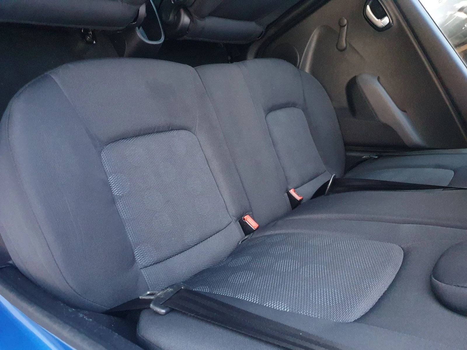 Hyundai I10 1.2 AUT  PODGREV KLIMA 4 VR, снимка 10 - Автомобили и джипове - 53761348