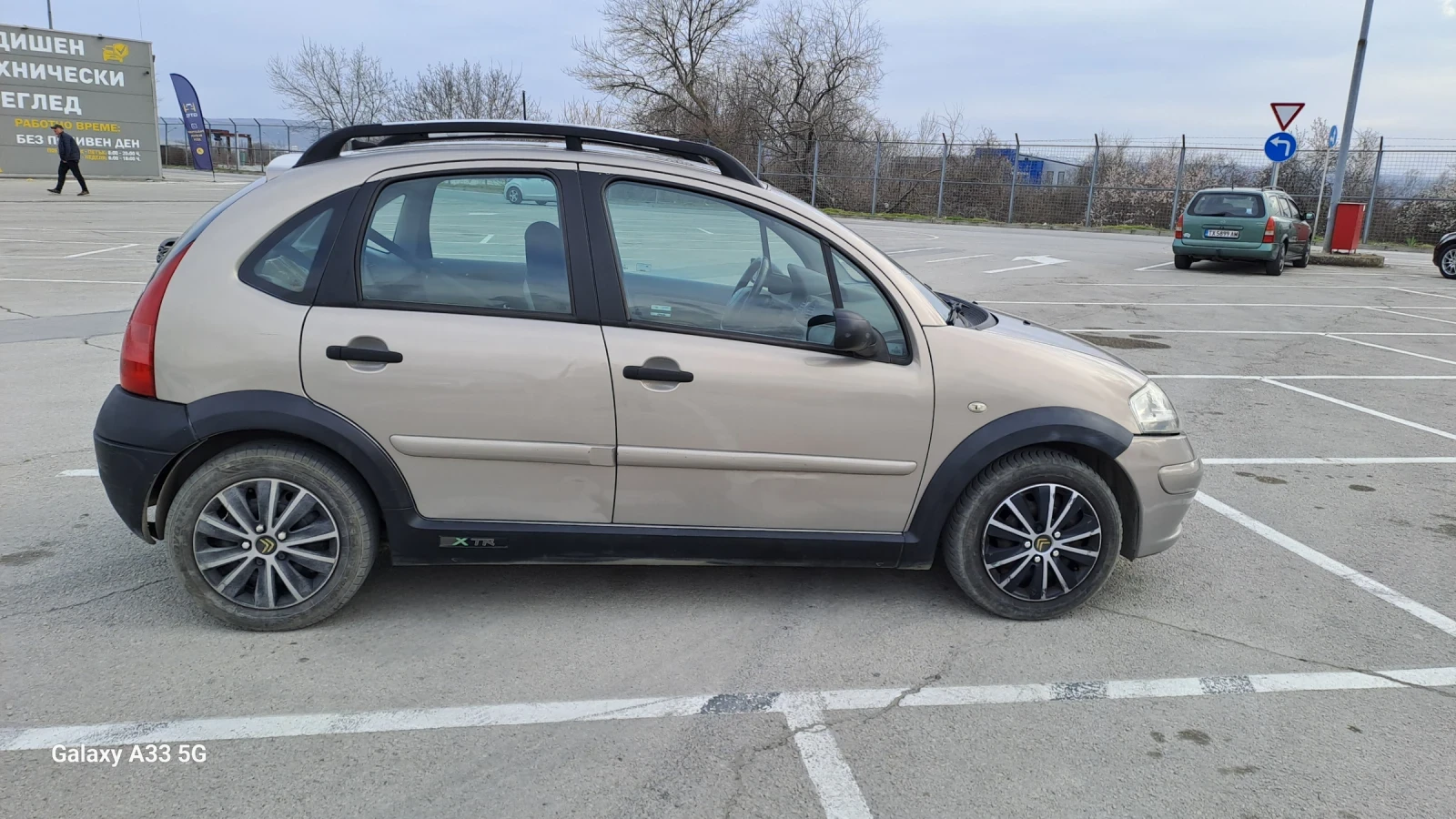 Citroen C3, снимка 3 - Автомобили и джипове - 53891319