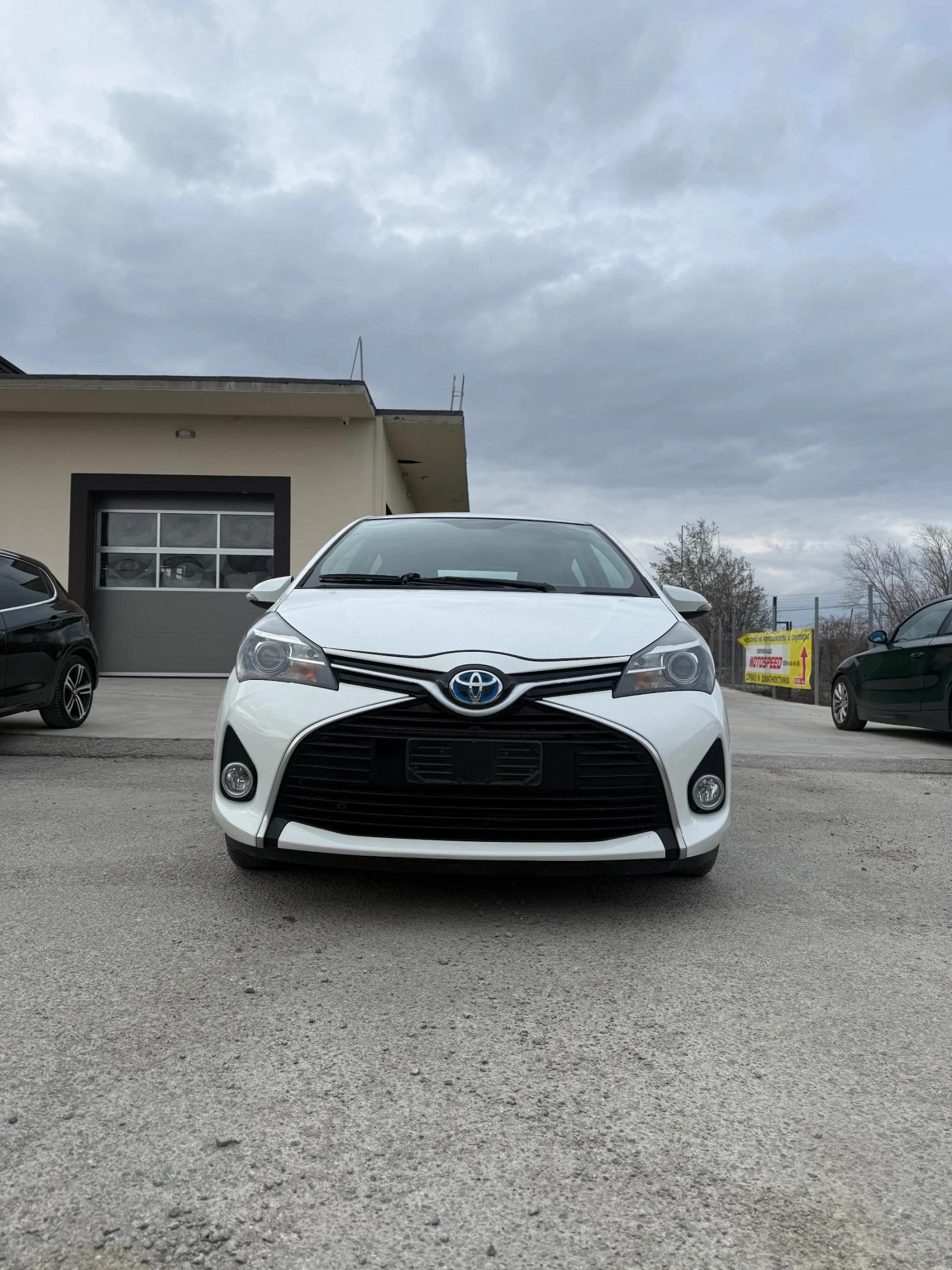 Toyota Yaris 1, 5I-HIBRID-EURO6B, снимка 2 - Автомобили и джипове - 53916004