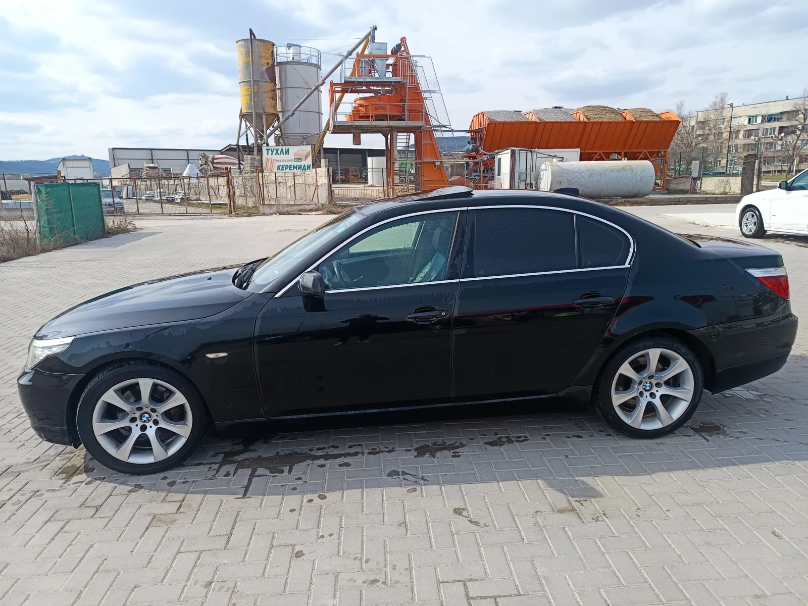 BMW 525, снимка 7 - Автомобили и джипове - 53926633