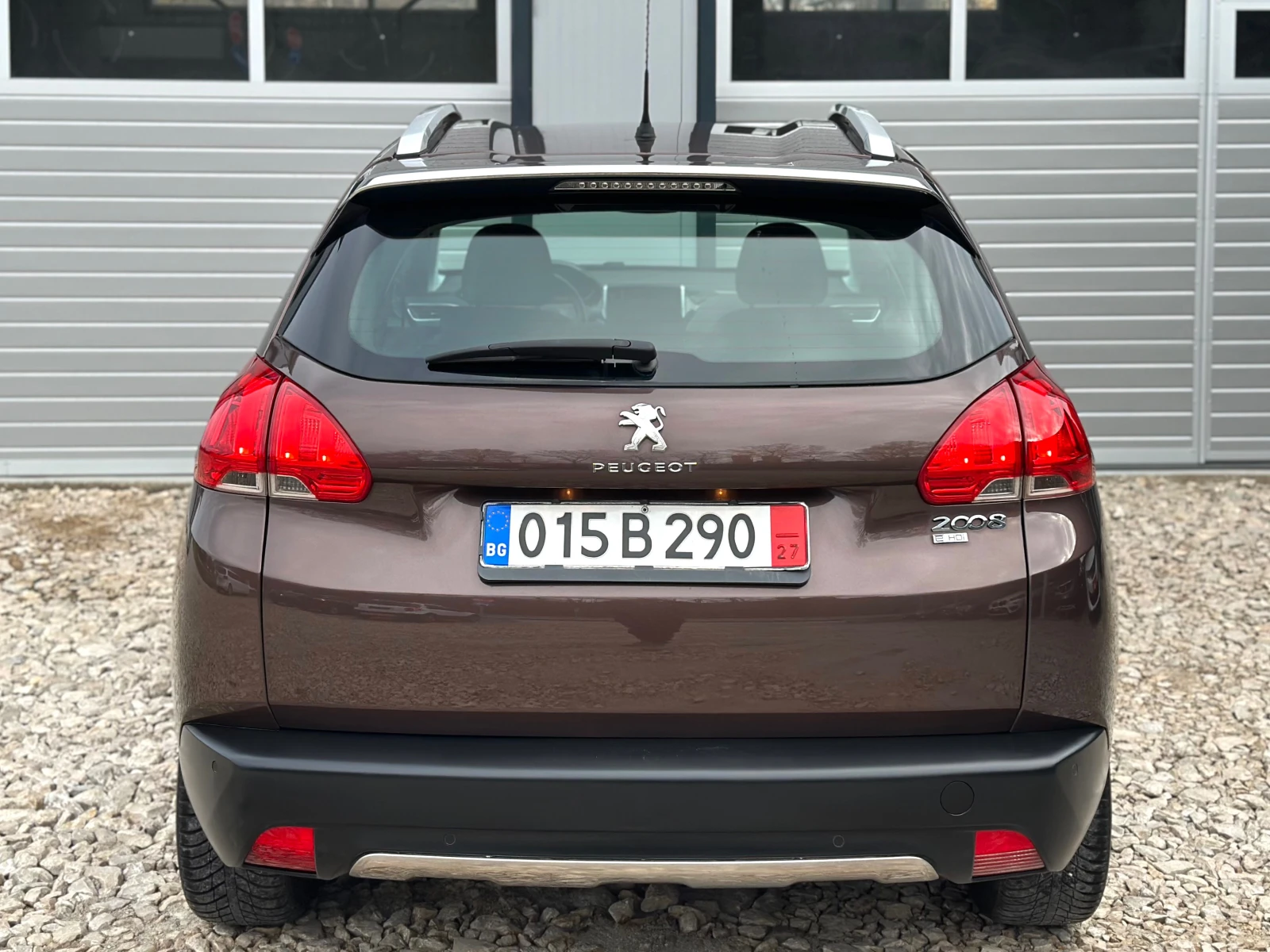 Peugeot 2008 1.6HDI ALURE LED НАВИГАЦИЯ ТОП СЪСТОЯНИЕ, снимка 6 - Автомобили и джипове - 53976663