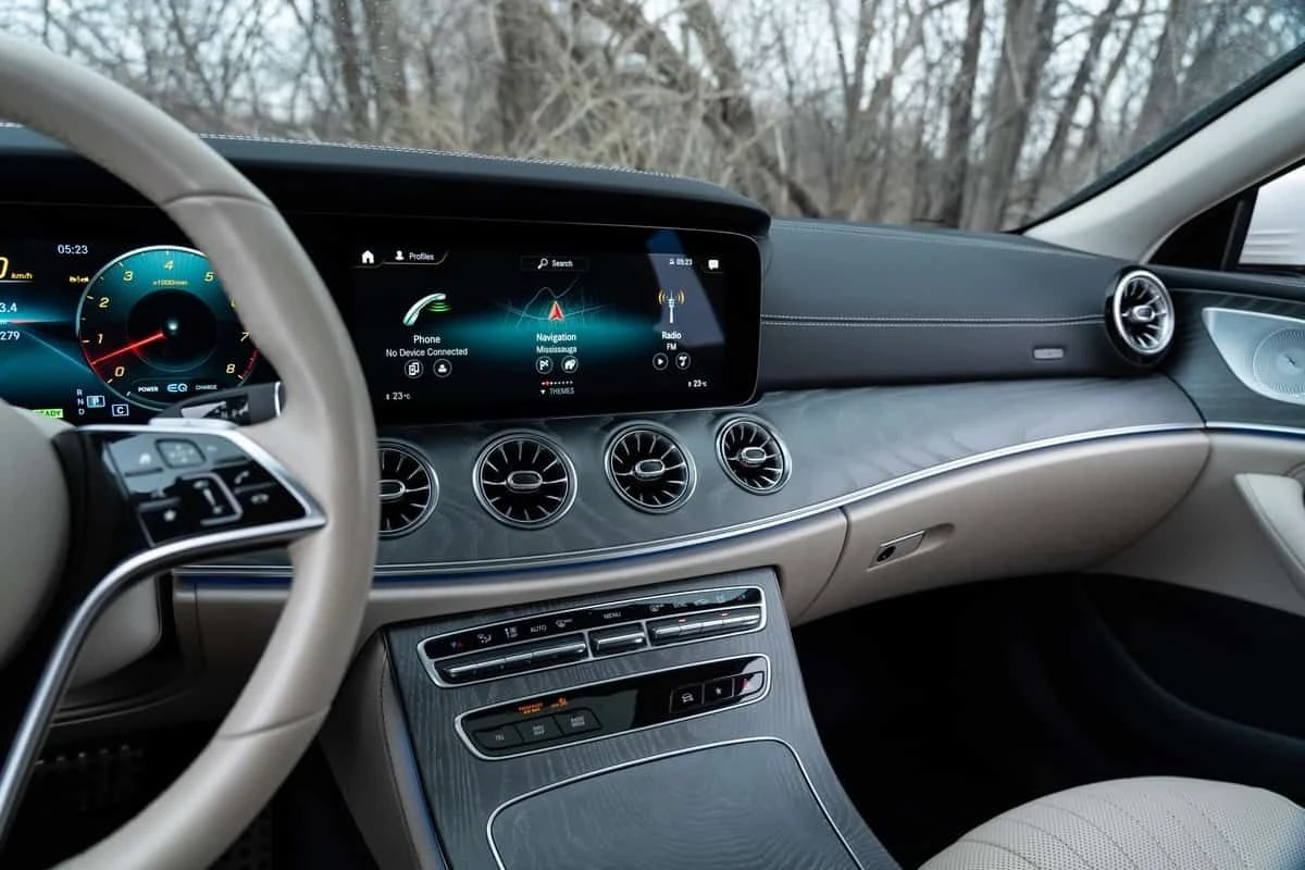 Mercedes-Benz CLS 450 4MATIC* DISTRONIC* BURMESTER* ОБДУХВАНЕ* , снимка 13 - Автомобили и джипове - 54168908