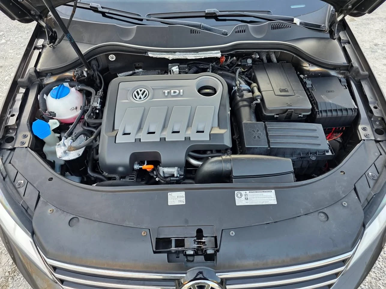 VW Passat 2.0TDI 140K.C. / ��������� / ����� / ��������  | Mobile.bg � ����������� 15