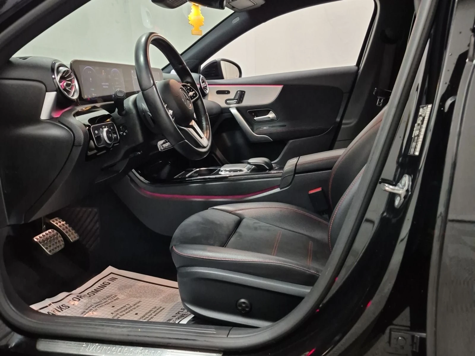 Mercedes-Benz A 250 4MATIC, снимка 5 - Автомобили и джипове - 54284188