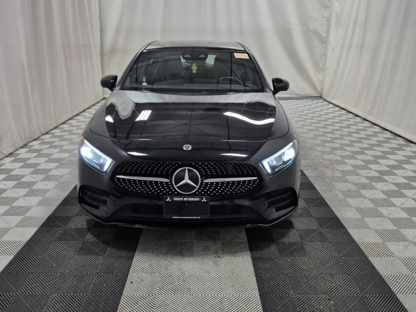 Mercedes-Benz A 250 4MATIC, снимка 2 - Автомобили и джипове - 54284188