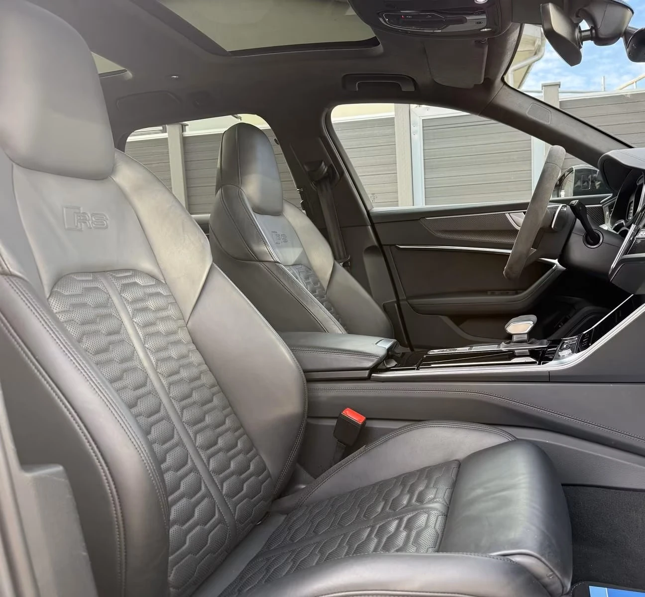 Audi Rs6 Avant Performance 4.0 TFSI V8 Quattro , снимка 9 - Автомобили и джипове - 54823597