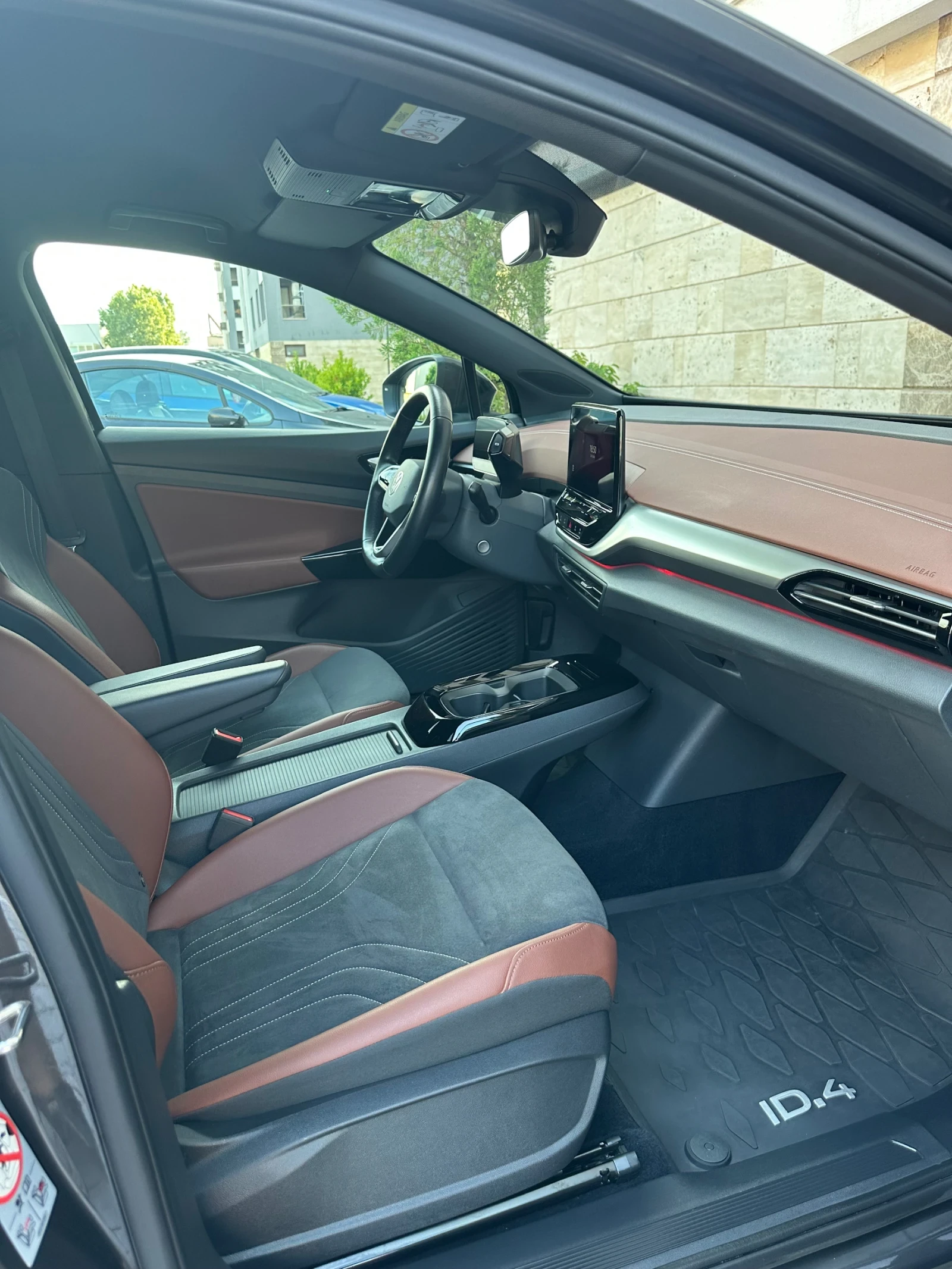 VW ID.4 PRO PERFORMANCE 82KWH ТЕРМОПОМПА 93% SOH, снимка 10 - Автомобили и джипове - 54960638