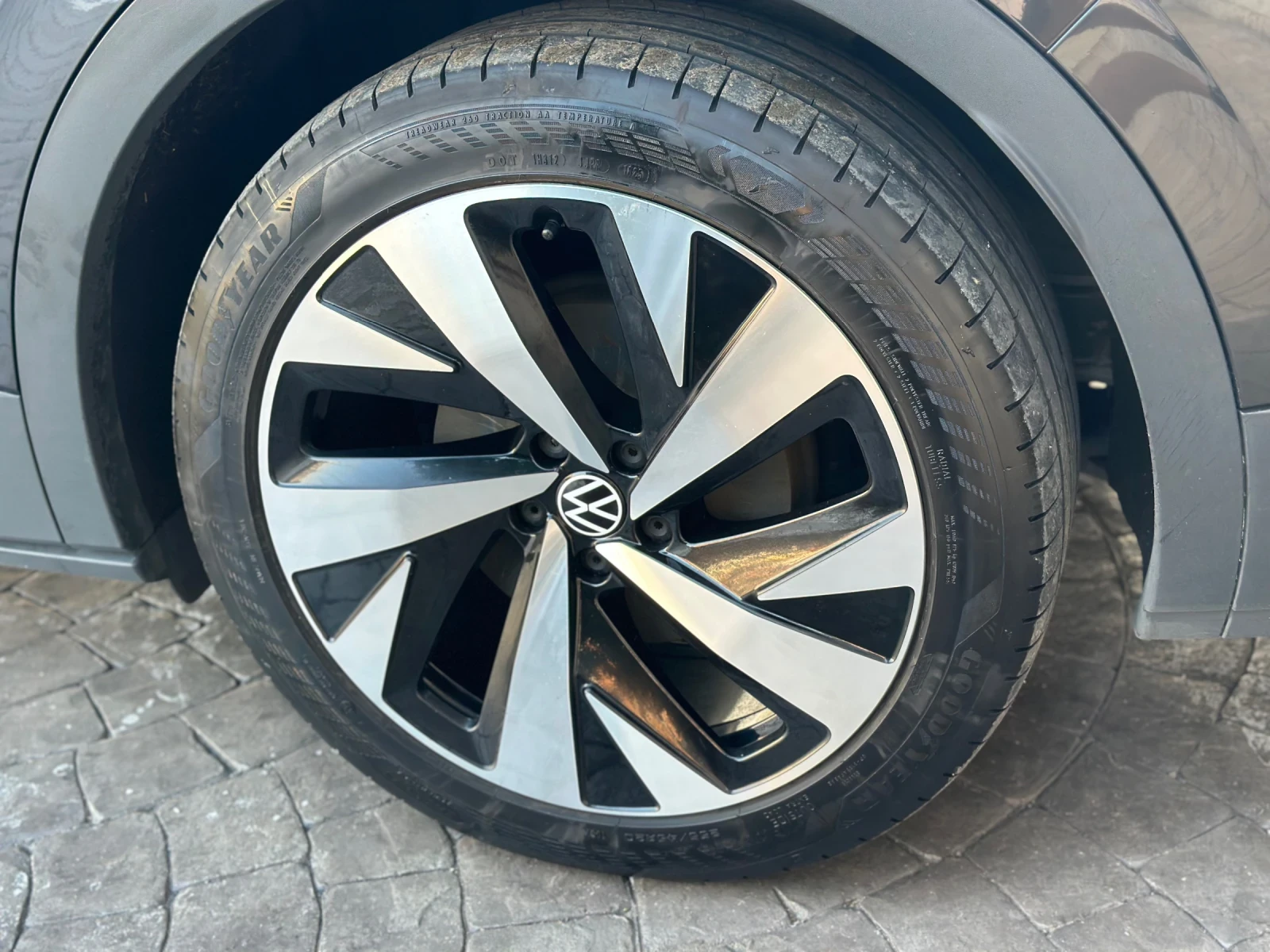 VW ID.4 PRO PERFORMANCE 82KWH ТЕРМОПОМПА 93% SOH, снимка 15 - Автомобили и джипове - 54960638