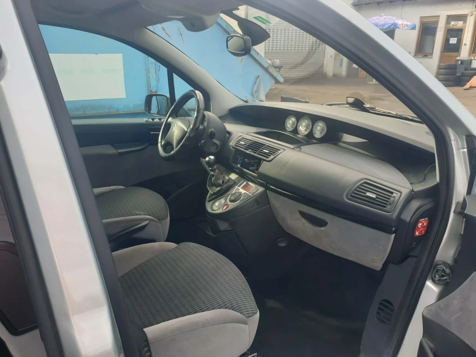 Citroen C8, снимка 9 - Автомобили и джипове - 55318727