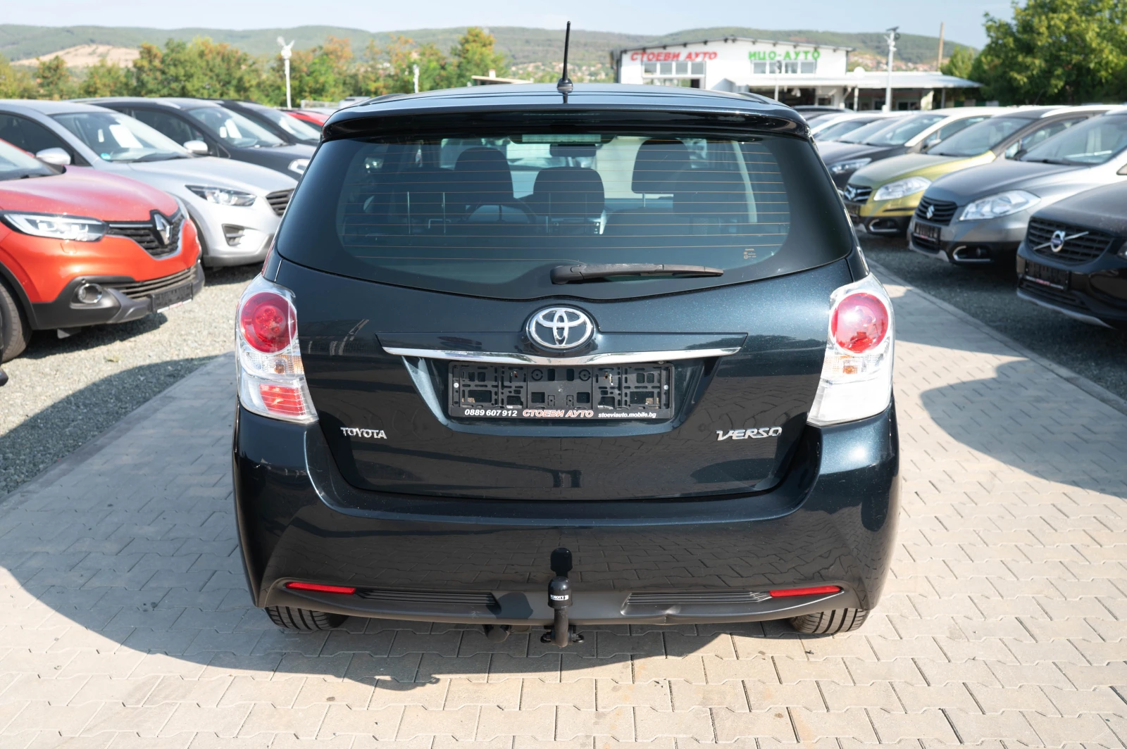Toyota Verso 2.0* D-4D* Камера* Нави* Панорама, снимка 7 - Автомобили и джипове - 56016181