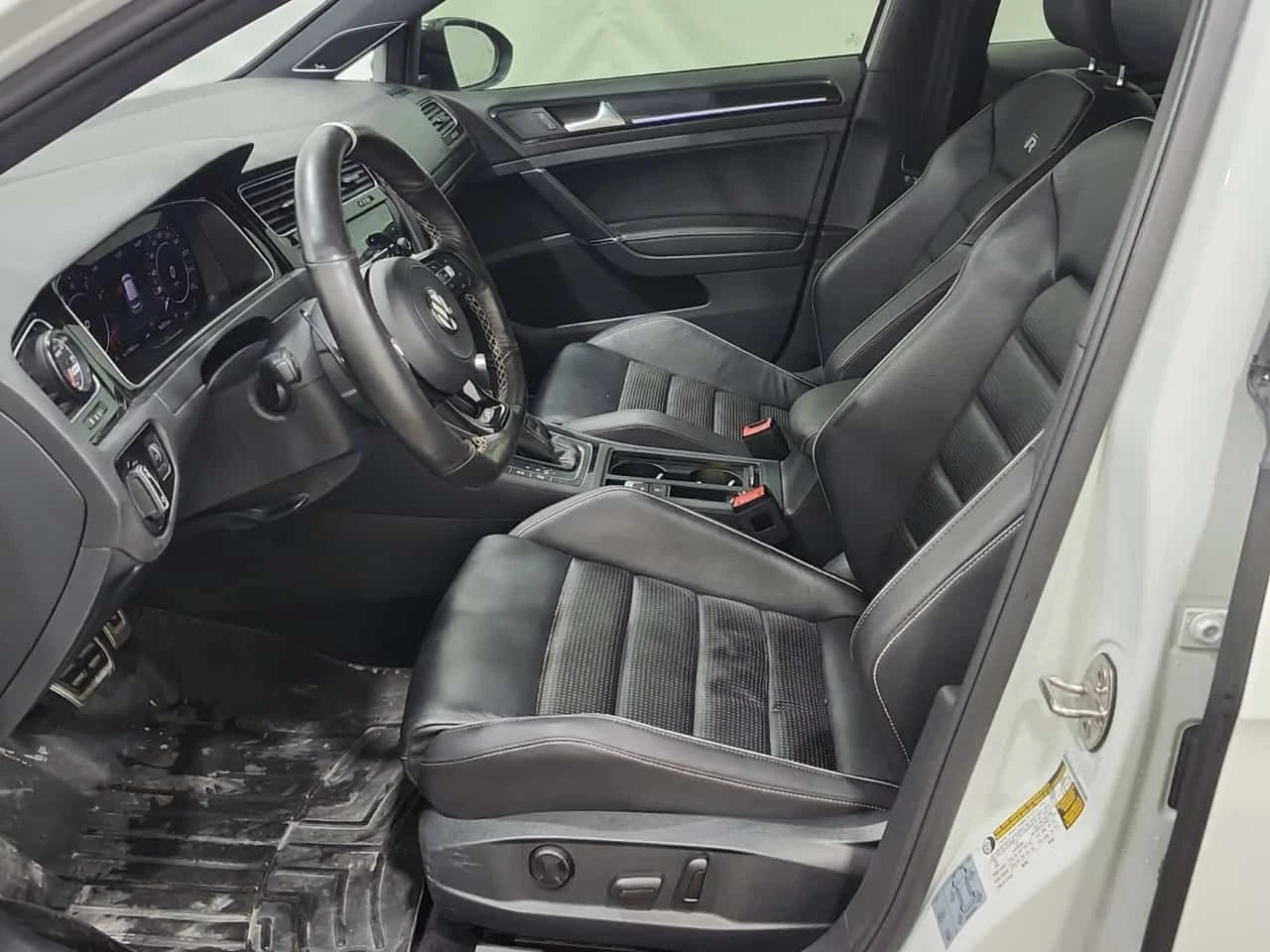 VW Golf * 5 DOOR DSG * CARFAX * ����� �� ����������� | Mobile.bg � ����������� 3