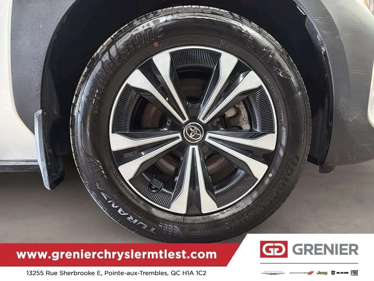 Toyota bZ4X LE 1 OWNER+ NO CARFAX+ 100% ELECTRIC+ DRIVING ASSI | Mobile.bg � ����������� 9