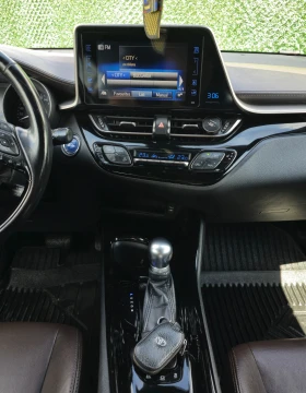 Toyota C-HR 1.8i* HYBRID* 122* 119000 | Mobile.bg    16