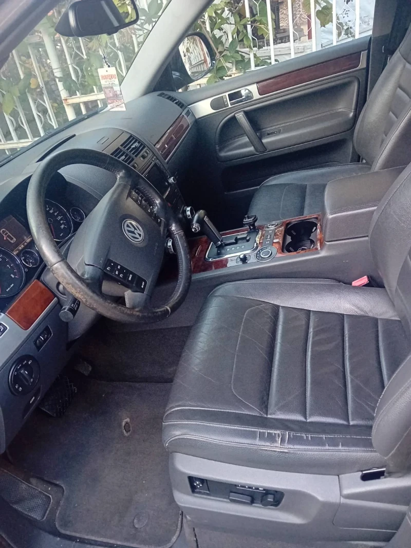 VW Touareg 3.6, снимка 5 - Автомобили и джипове - 47597055