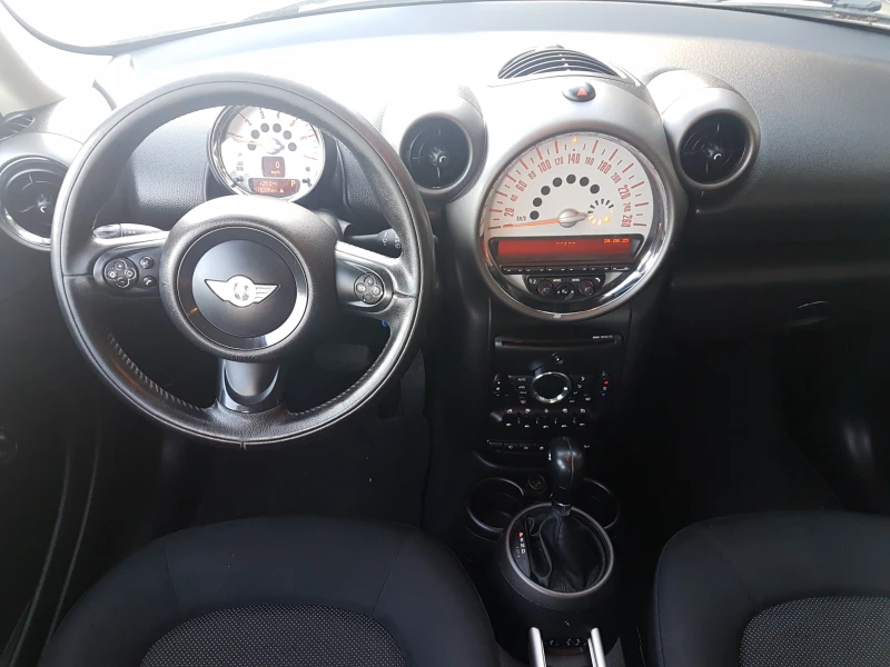 Mini Countryman 2.0 d автомат, снимка 10 - Автомобили и джипове - 51601499