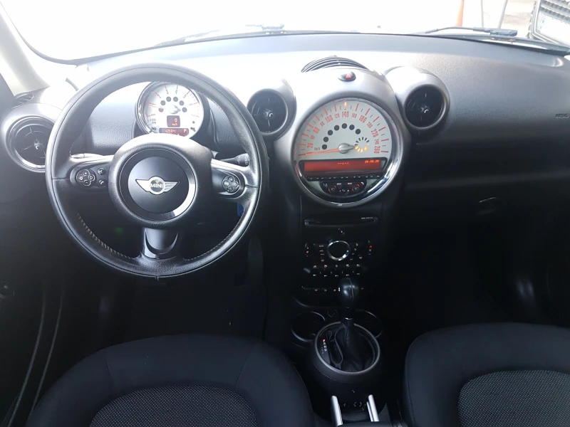 Mini Countryman 2.0 d автомат, снимка 9 - Автомобили и джипове - 51601499