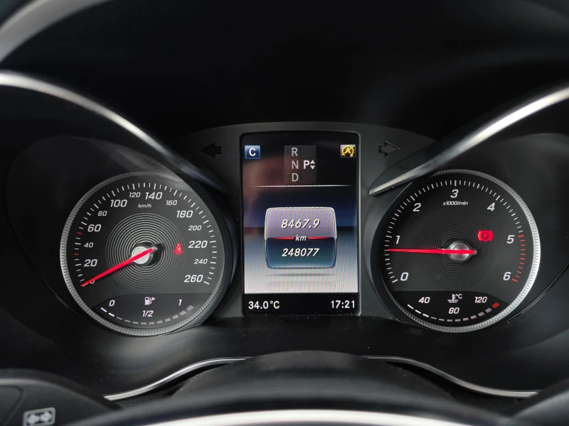 Mercedes-Benz GLC 250 CDI AMG Pack, снимка 11 - Автомобили и джипове - 51768498