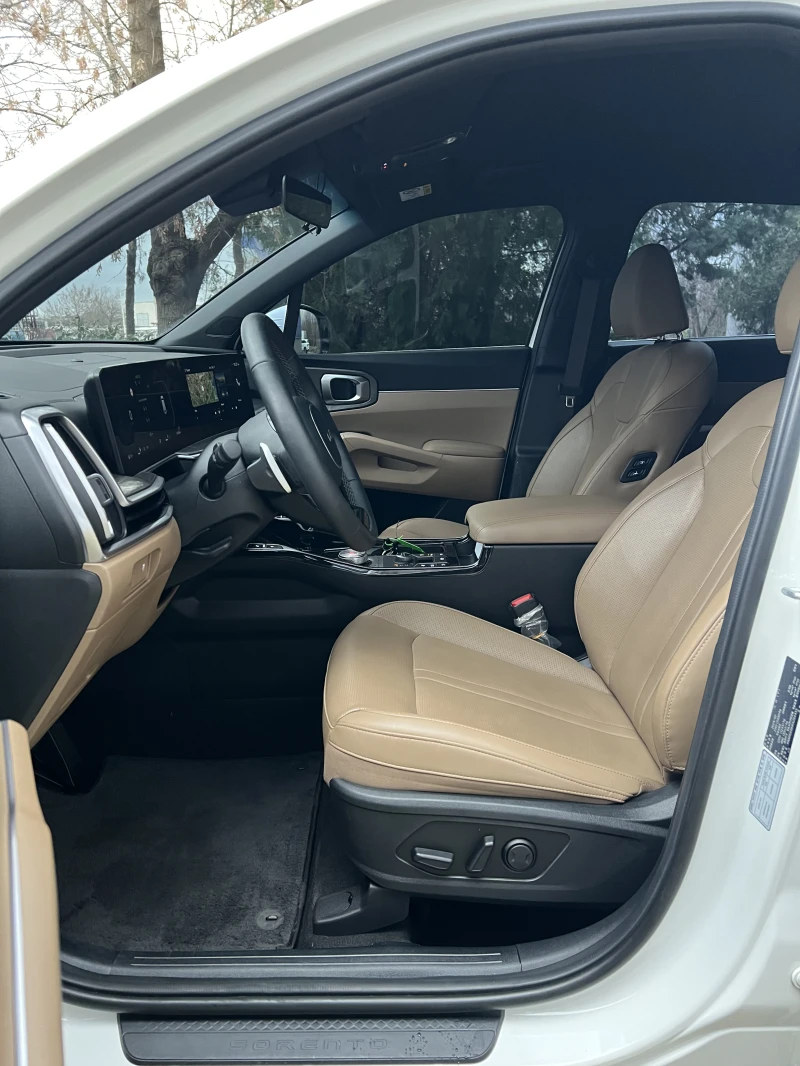 Kia Sorento 2.2d 4x4, снимка 9 - Автомобили и джипове - 52700062