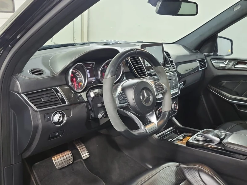 Mercedes-Benz GLS * AMG 63 * CARFAX * ЦЕНА ДО БГ, снимка 8 - Автомобили и джипове - 52877219