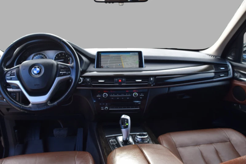 BMW X5 xDrive35i* Harman/Kardon* подгрев* панорама* Heads, снимка 10 - Автомобили и джипове - 53046096