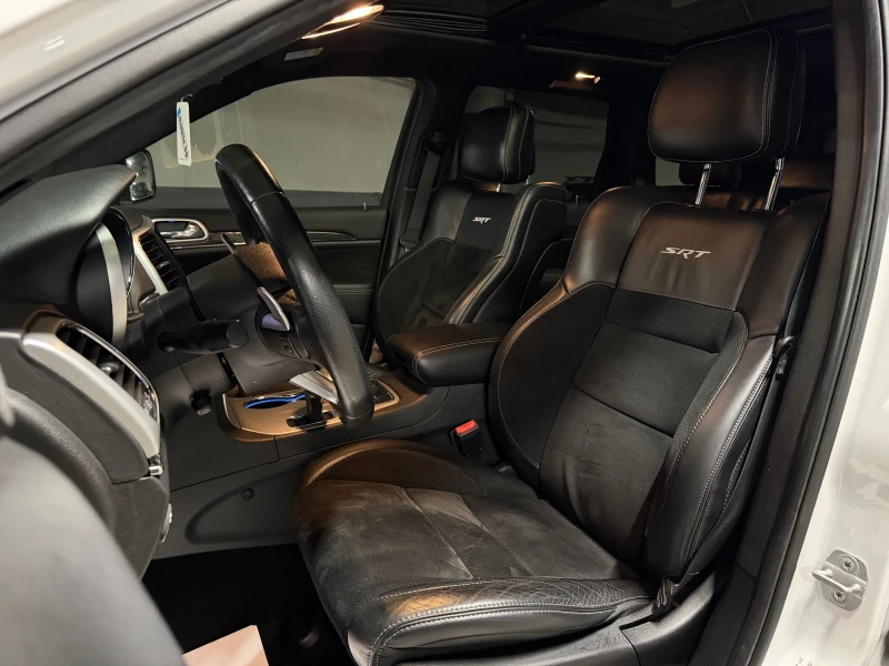 Jeep Grand cherokee 6.4 V8 HEMI SRT8 Automatic, снимка 8 - Автомобили и джипове - 53107010
