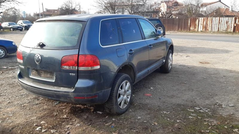 VW Touareg 2.5tdi/на части, снимка 4 - Автомобили и джипове - 30908627