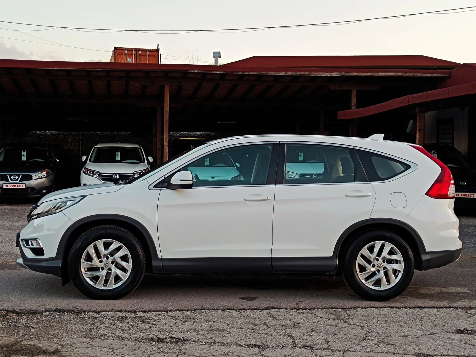 Honda Cr-v 1.6 d* EURO 6B* NAVI* КАМЕРА* Face Lift*  - изображение 7