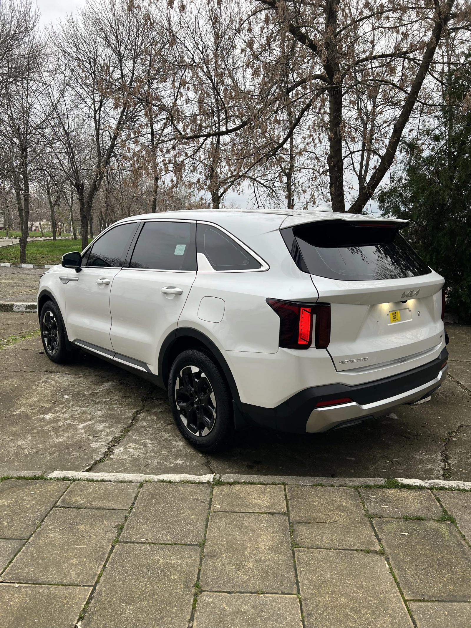 Kia Sorento 2.2d 4x4 - изображение 5