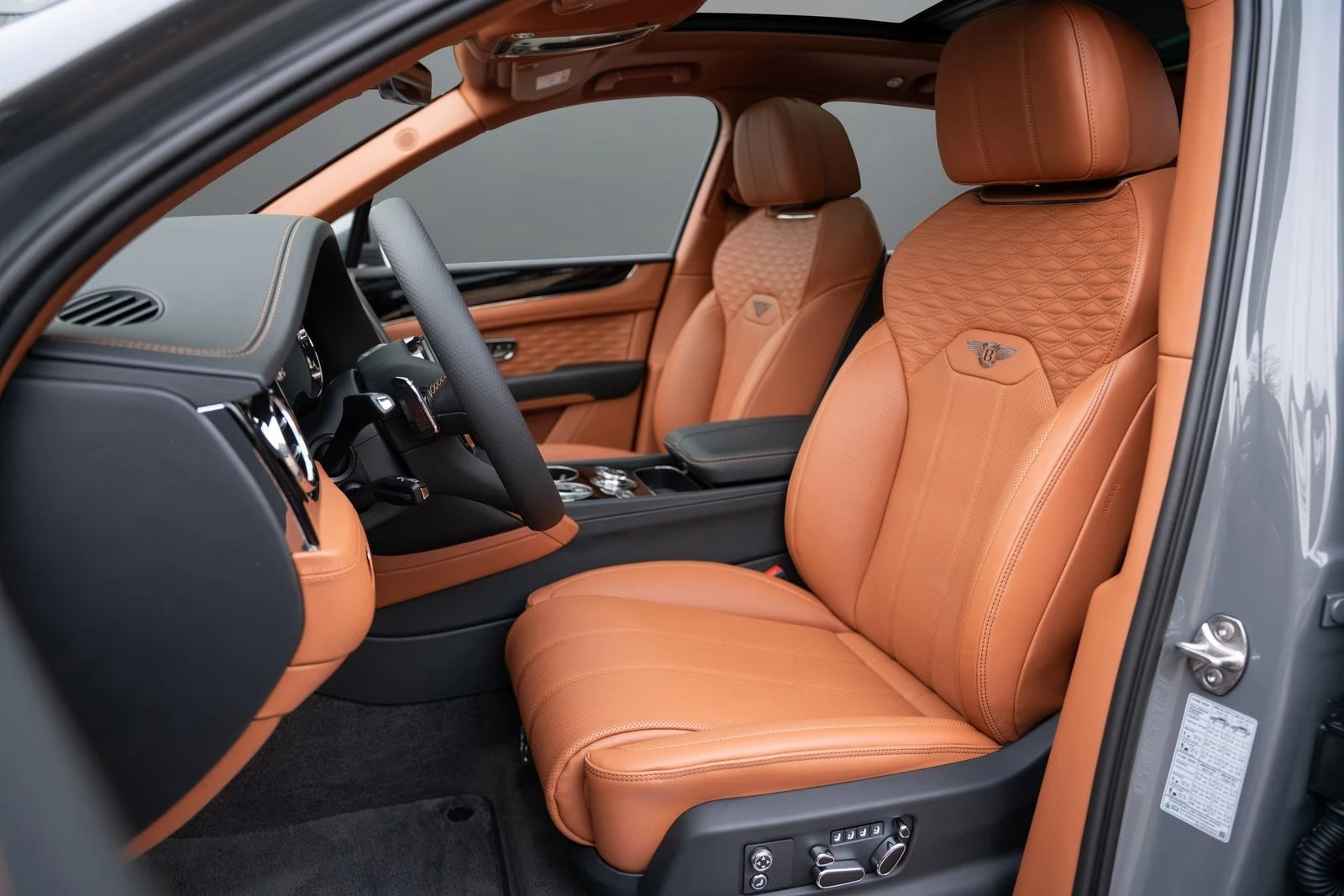 Bentley Bentayga SPEED/NEW MODEL/NAIM/MULLINER/PANO/HEAD UP/360/ - изображение 10