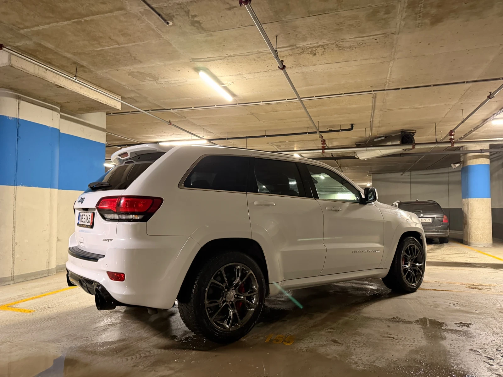 Jeep Grand cherokee 6.4 V8 HEMI SRT8 Automatic - изображение 4