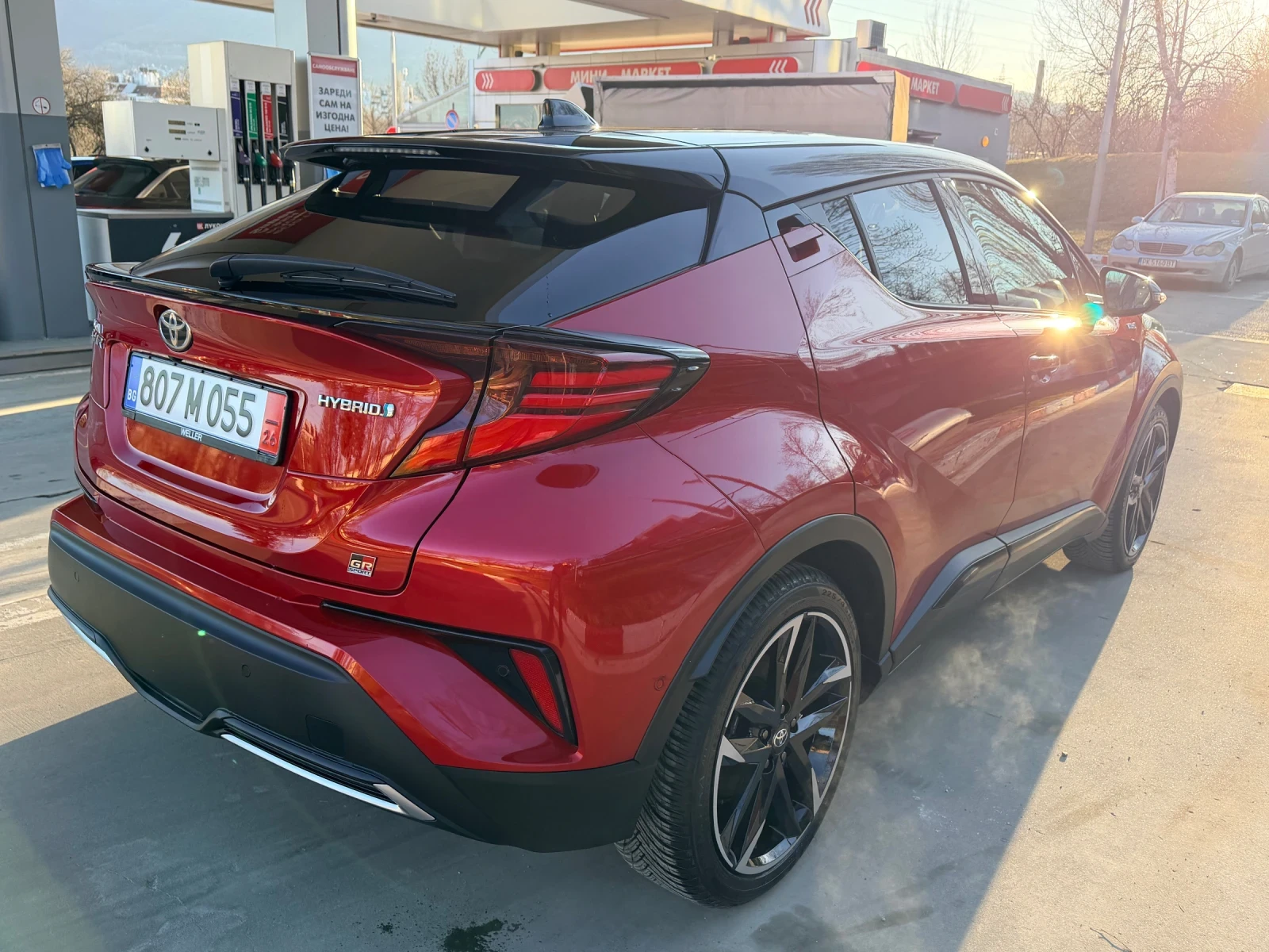 Toyota C-HR GR SPORT 2.0 HYBRID 184 BI COLOR - изображение 6