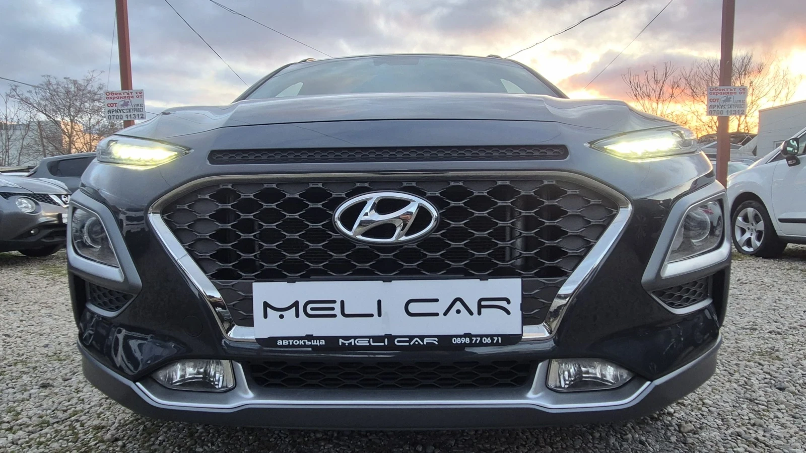 Hyundai Kona 1.6GRDI АВТОМАТ 4Х4 КОЖА ЛИЗИНГ ВИДЕО , снимка 2 - Автомобили и джипове - 53818476