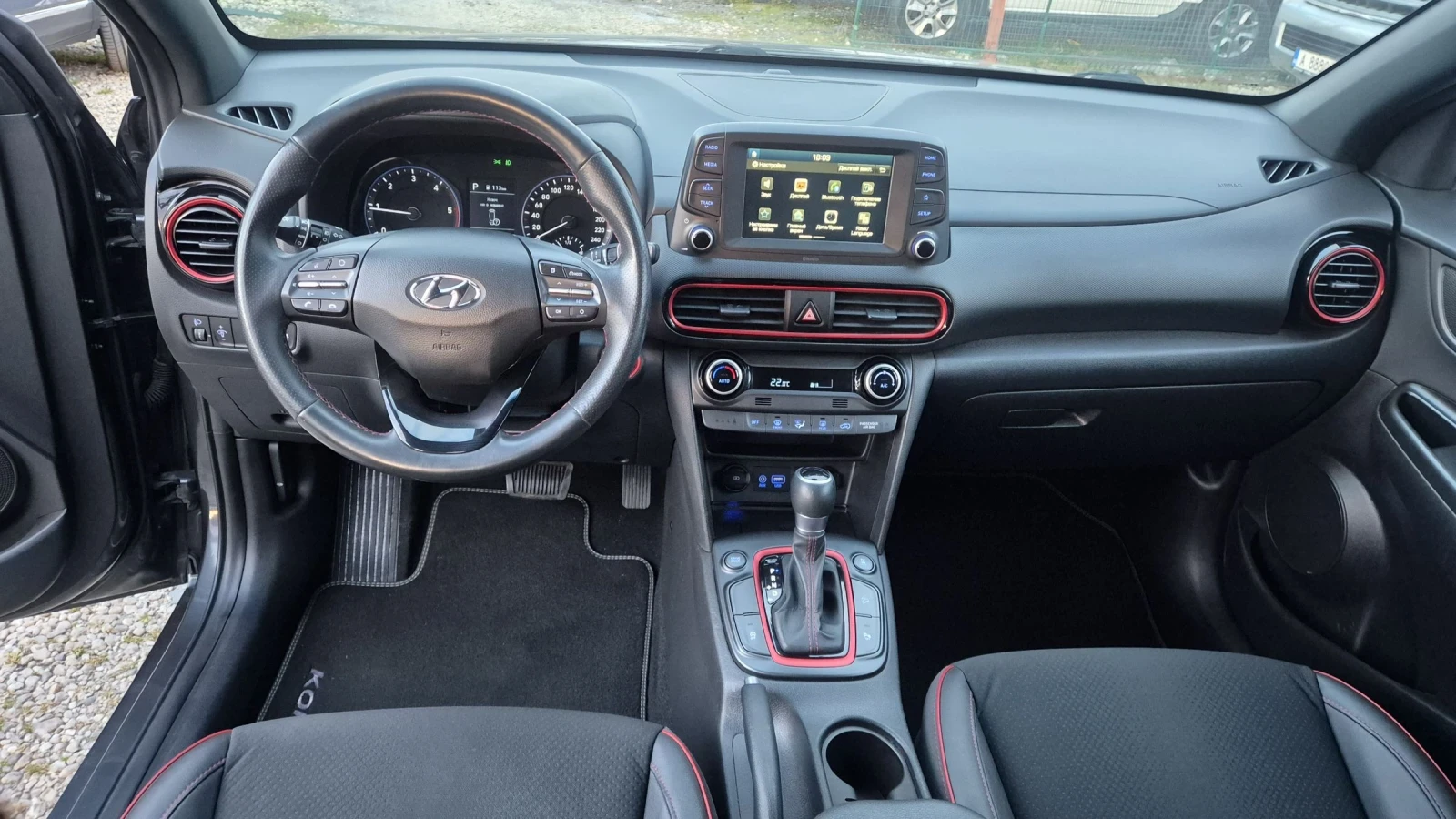 Hyundai Kona 1.6GRDI АВТОМАТ 4Х4 КОЖА ЛИЗИНГ ВИДЕО , снимка 10 - Автомобили и джипове - 53818476