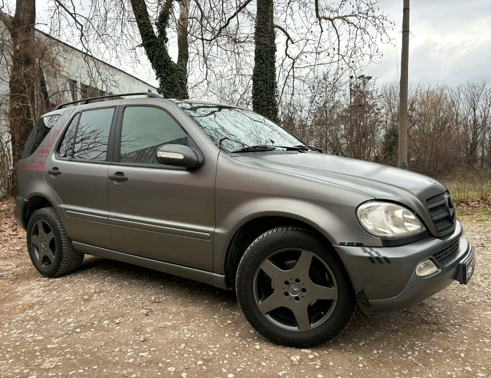 Mercedes-Benz ML 320 3.2 Газ Инж. Нави * AMG * LOW RANGE, снимка 3 - Автомобили и джипове - 54072116