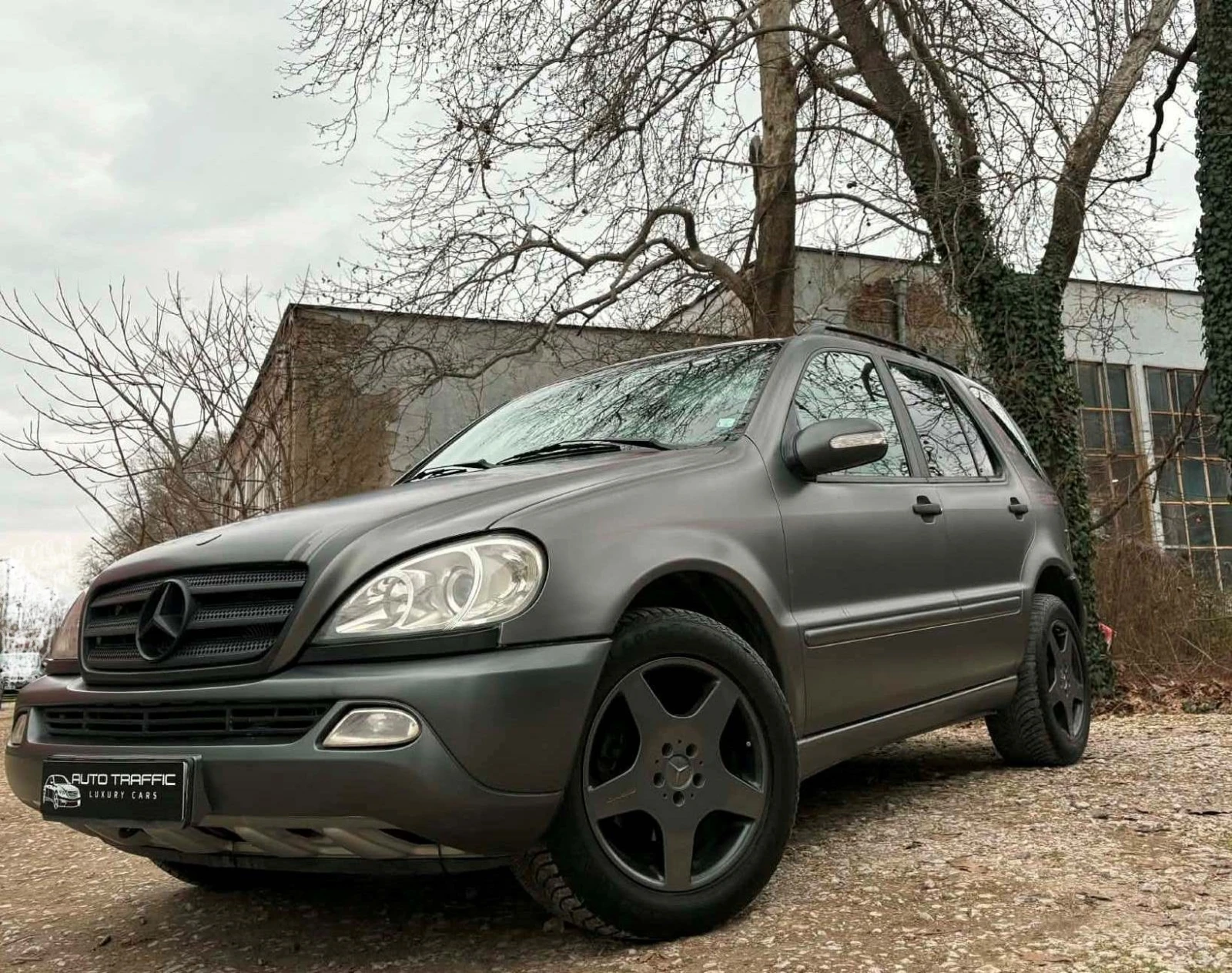 Mercedes-Benz ML 320 3.2 Газ Инж. Нави * AMG * LOW RANGE, снимка 5 - Автомобили и джипове - 54072116