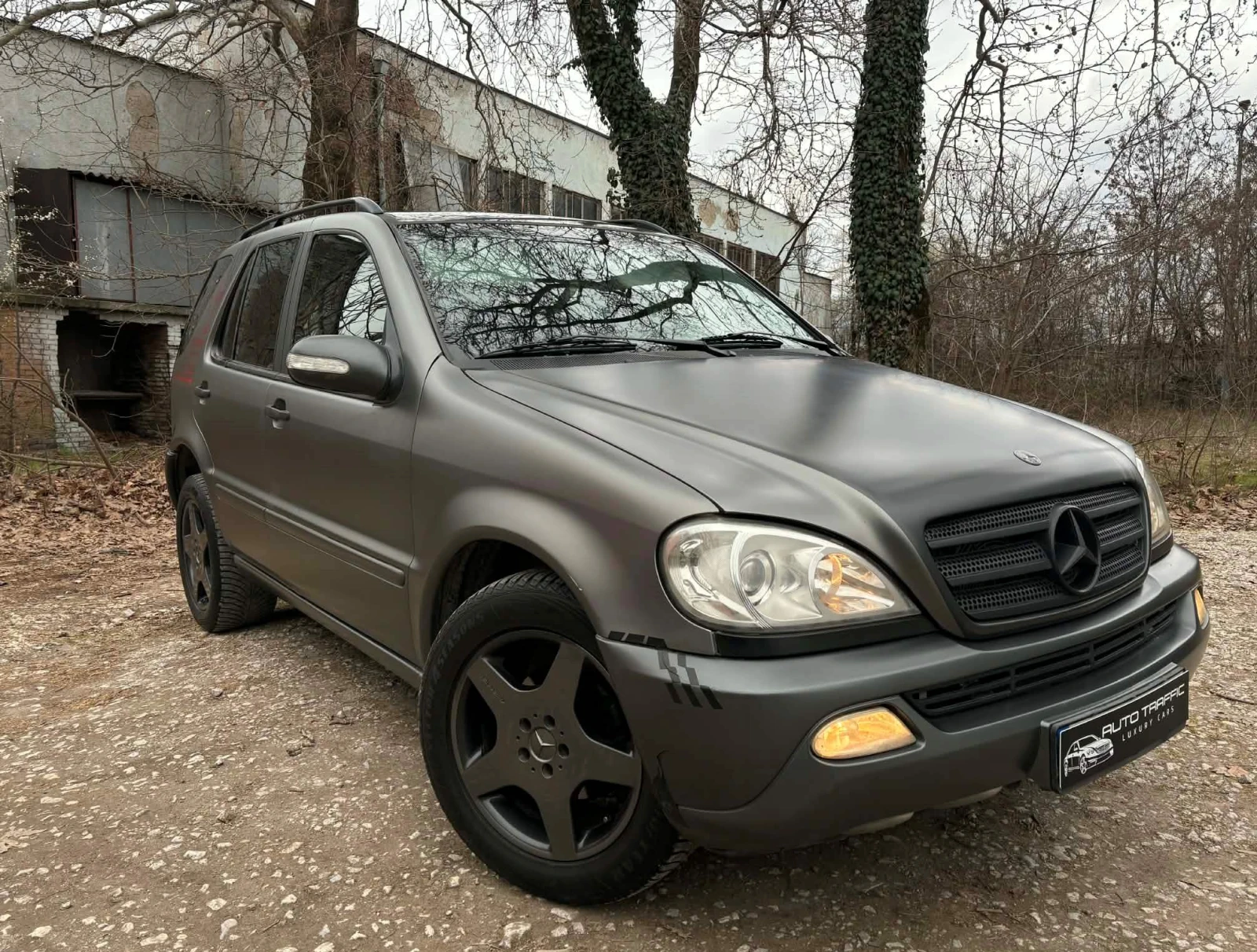Mercedes-Benz ML 320 3.2 Газ Инж. Нави * AMG * LOW RANGE