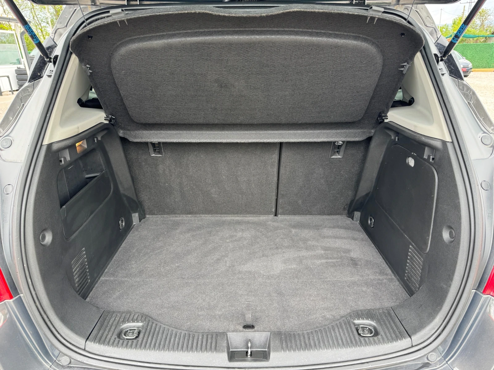 Opel Mokka 1.6 CDTI -131 кс , снимка 12 - Автомобили и джипове - 54382910