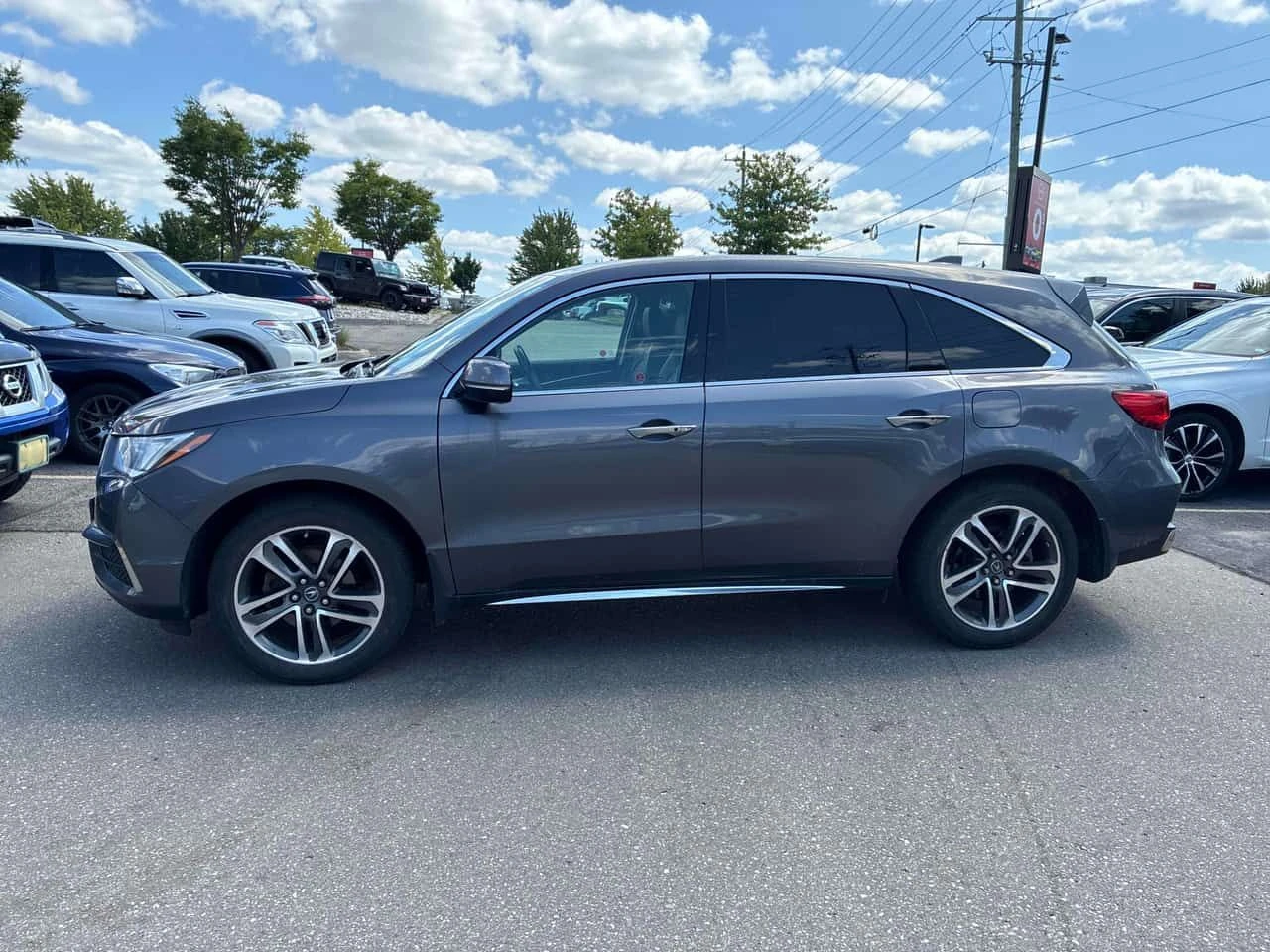 Acura Mdx * Tech Pkg * АВТОКРЕДИТ БЕЗ ПЪРВОНАЧАЛНА ВНОСКА* , снимка 2 - Автомобили и джипове - 55407675