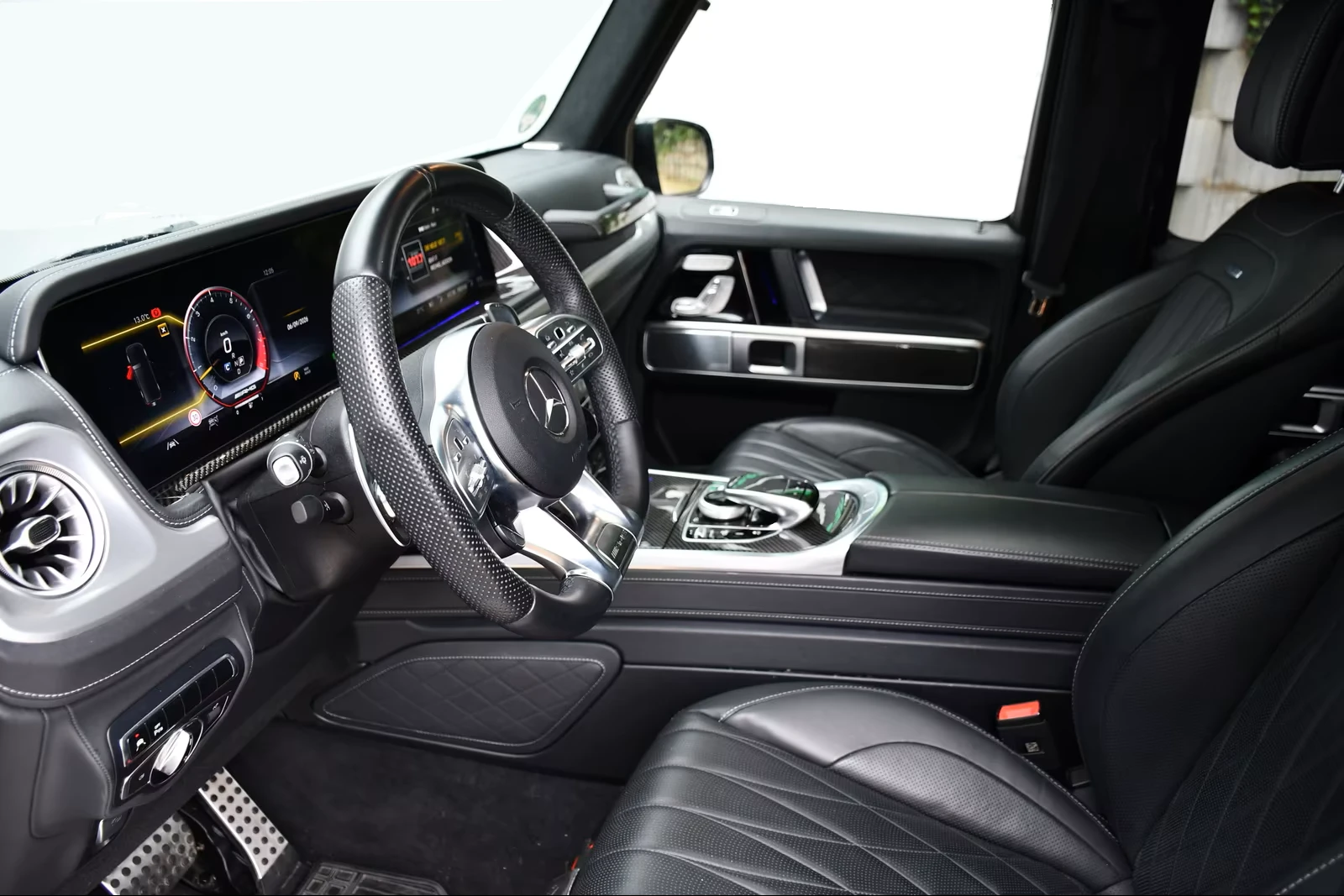 Mercedes-Benz G 63 AMG BURM* DISTR* 360CAM* MEMORY* , снимка 6 - Автомобили и джипове - 55638073