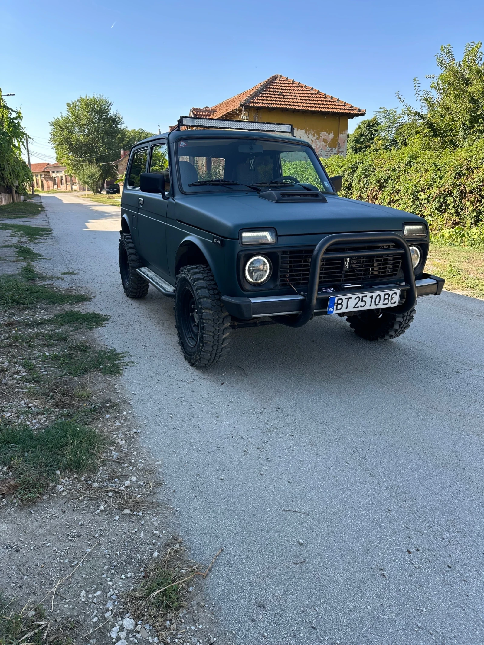 Lada Niva, снимка 2 - Автомобили и джипове - 55891830