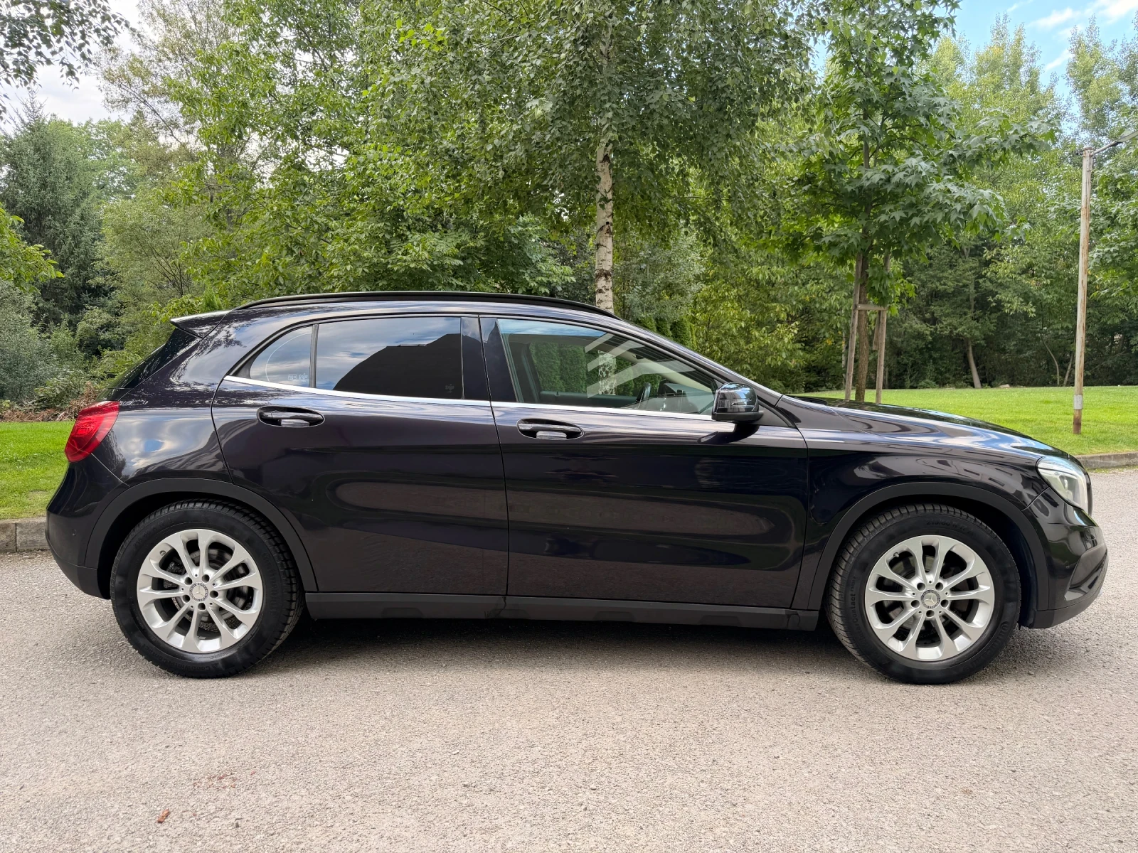 Mercedes-Benz GLA 220 4-MATIC / ПОДГРЕВ, снимка 8 - Автомобили и джипове - 55942042