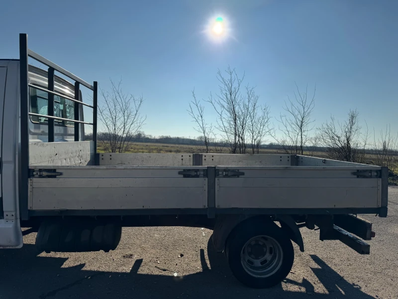 Iveco Daily КАРОСЕРИЯ , снимка 2 - Бусове и автобуси - 52910089