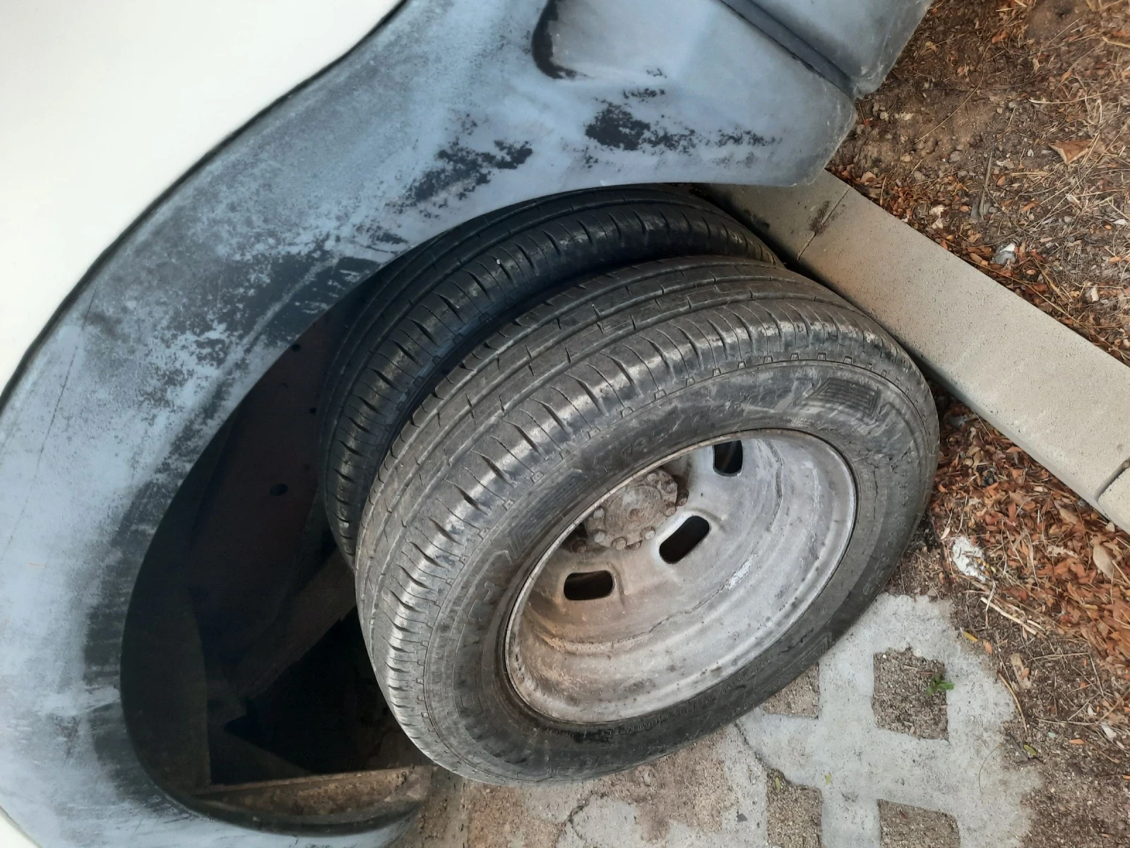 Iveco 35c15 Подсилено окачване - изображение 3