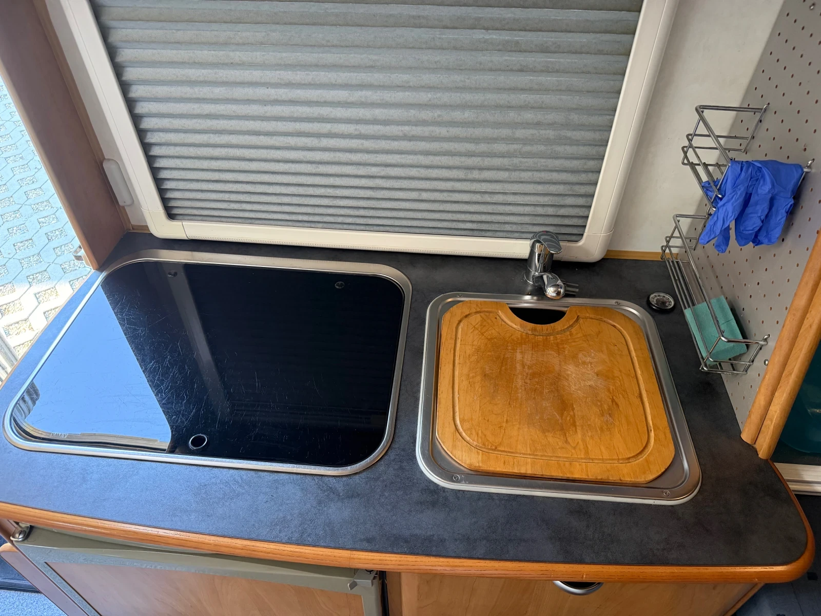 Кемпер HYMER / ERIBA B574, снимка 14 - Каравани и кемпери - 55553124