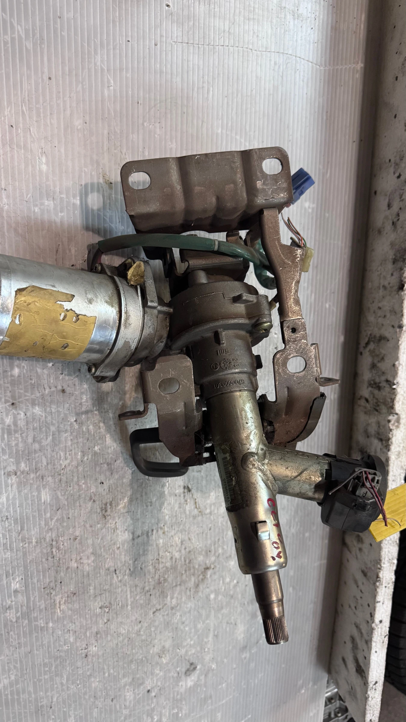    /       Renault Clio - 67000000300 / 67000000301 | Mobile.bg   1