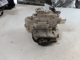 ����� �� �������� �� ����� (����� �����)  4F0839016A Audi A6