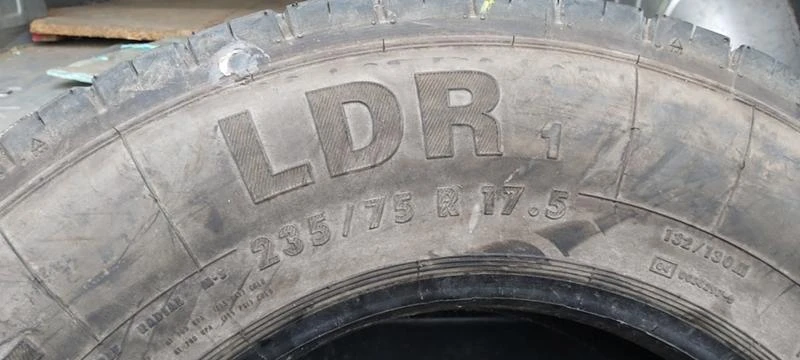 Гуми Всесезонни 235/75R17.5, снимка 8 - Гуми и джанти - 41998913