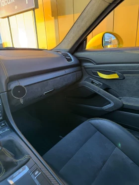 Porsche Cayman GT4, снимка 13